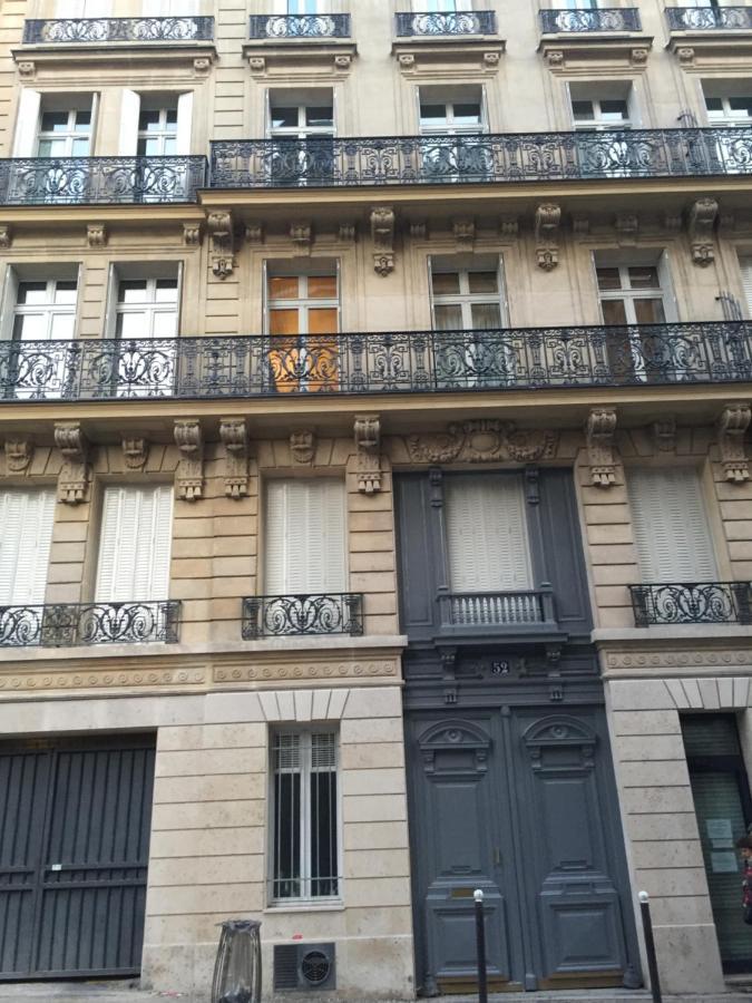 52 Clichy Bed & Breakfast - Chambre D'Hotes Paris Eksteriør billede