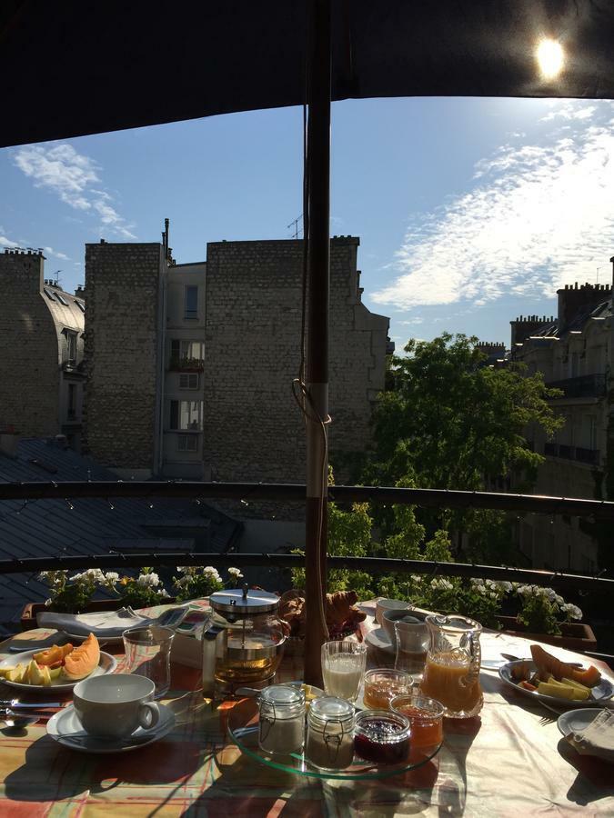 52 Clichy Bed & Breakfast - Chambre D'Hotes Paris Eksteriør billede